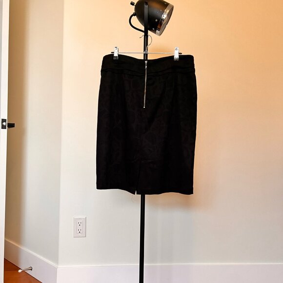 Veronika Maine Black skirt - Picture 3 of 4